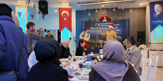 Başakşehir’de Anahtar Parti’den Birlik ve Beraberlik İftarı